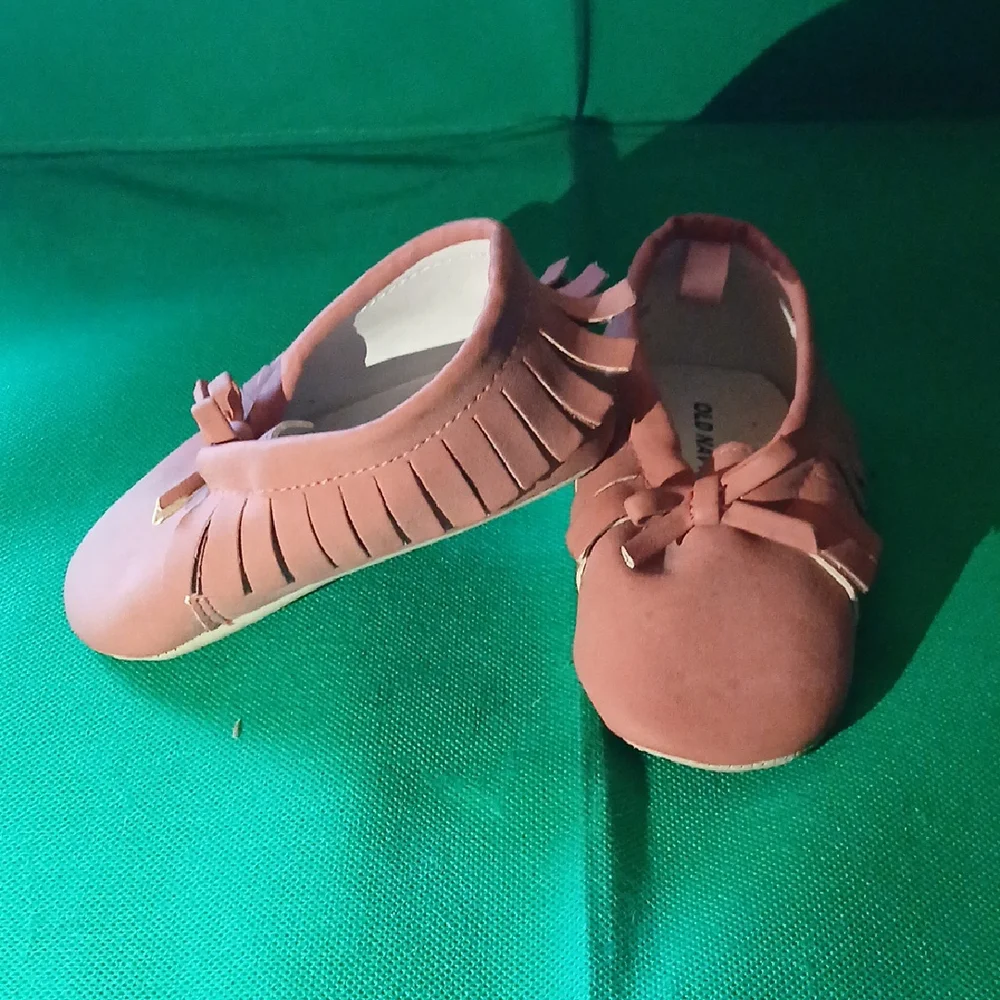 Old Navy Pink Kids Moccasins